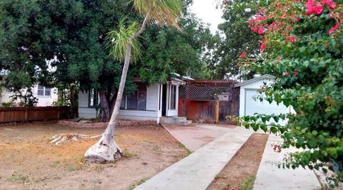 218 W 11th Ave, Escondido, CA 92025 photo 2