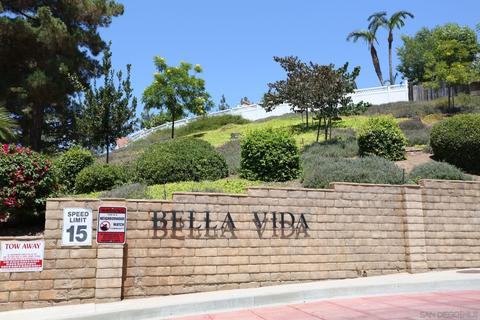 10527 Flora Verda Ct, Santee, CA 92071 photo 4