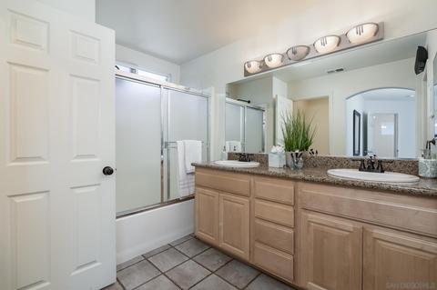 8762 Glen Vista Way, Santee, CA 92071 photo 17