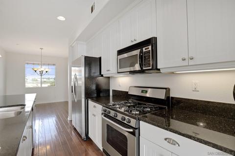 855 Harbor Cliff Way #317, Oceanside, CA 92054 photo 8