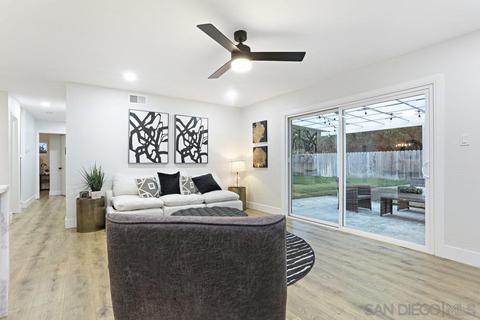 3255 Roberta Ln, Oceanside, CA 92054 photo 6