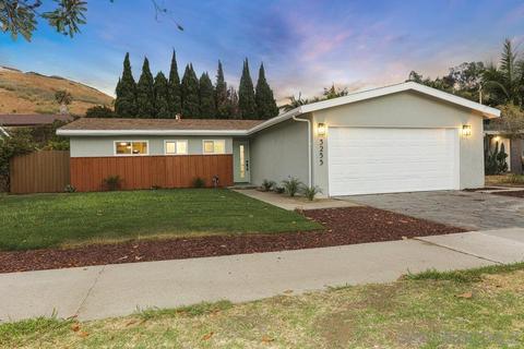 3255 Roberta Ln, Oceanside, CA 92054 photo 1