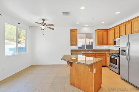 8740 Glen Vista Way, Santee, CA 92071 photo 6