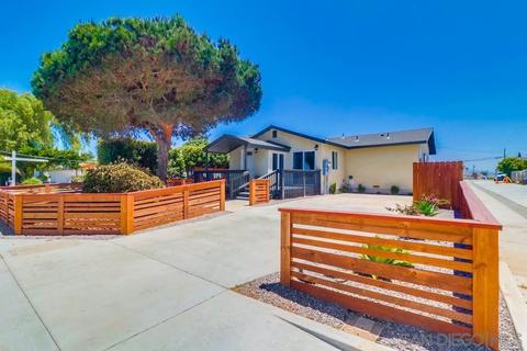 577 10th St, Imperial Beach, CA 91932 photo 1