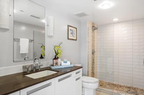 215 2nd St #104, Encinitas, CA 92024 photo 20