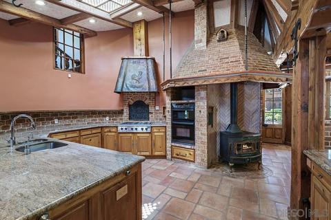 16808 Avenida Florencia, Poway, CA 92064 photo 11