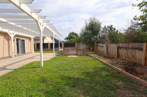 2949 Agatha Ln, Riverside, CA 92507 photo 14