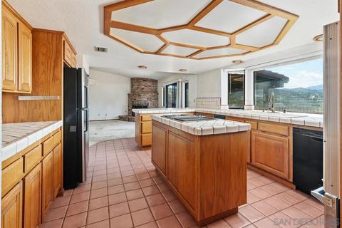 10099 El Capitan Real Rd, El Cajon, CA 92021 photo 17