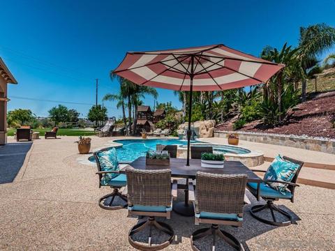 12801 Gate Dr, Poway, CA 92064 photo 11