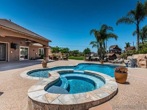 12801 Gate Dr, Poway, CA 92064 photo 12
