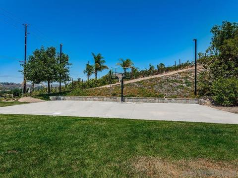 12801 Gate Dr, Poway, CA 92064 photo 17