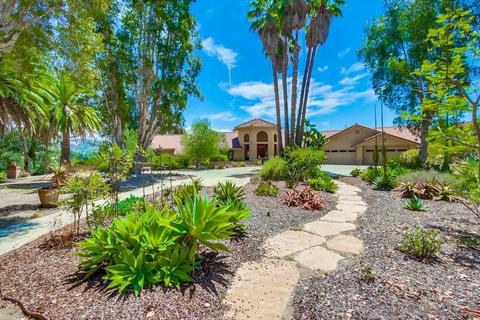 13595 Del Poniente Rd, Poway, CA 92064 photo 2