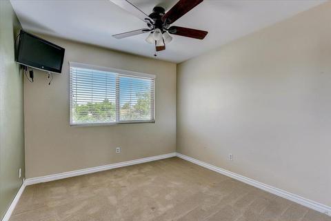 1610 Quiet Hills Dr, Oceanside, CA 92056 photo 24