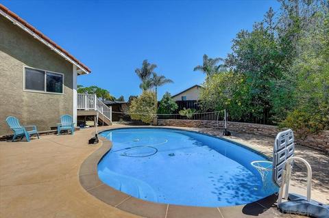 1610 Quiet Hills Dr, Oceanside, CA 92056 photo 44