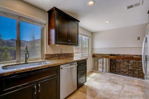 1610 Quiet Hills Dr, Oceanside, CA 92056 photo 17