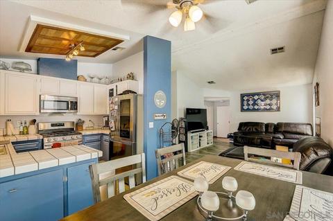 8422 S Happy Way, El Cajon, CA 92021 photo 10