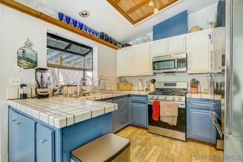 8422 S Happy Way, El Cajon, CA 92021 photo 7