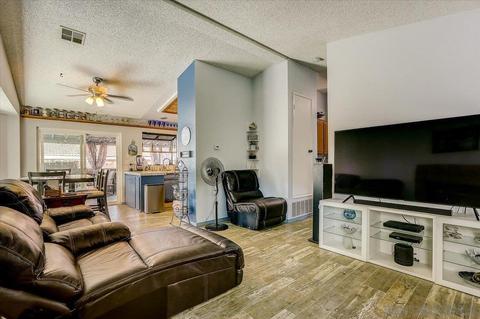 8422 S Happy Way, El Cajon, CA 92021 photo 6