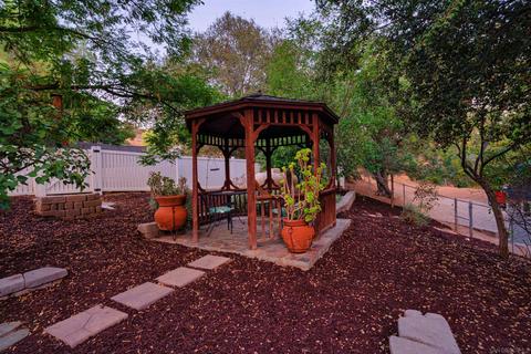 605 N Glen Oaks Dr, Alpine, CA 91901 photo 25