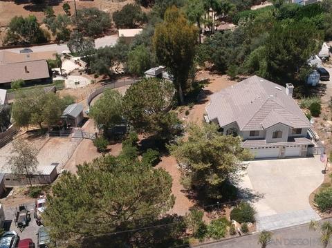 2435 Deland, Alpine, CA 91901 photo 4