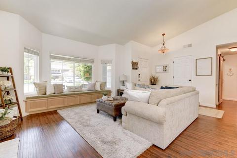3688 Cameo Dr, Oceanside, CA 92056 photo 5