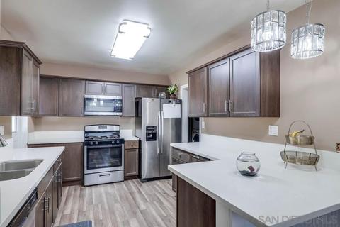 228 Lindell Ave, El Cajon, CA 92020 photo 2