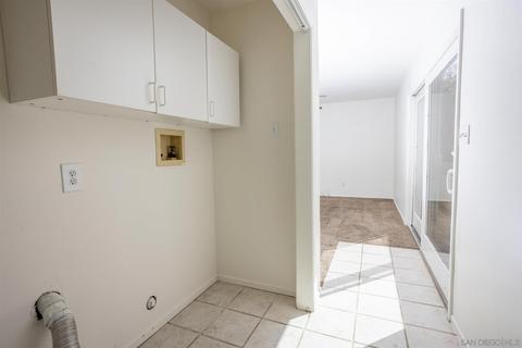 7887 Grape St, La Mesa, CA 91941 photo 13