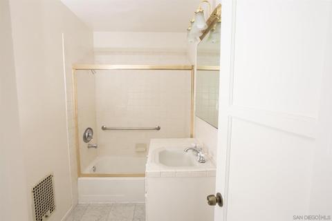 7887 Grape St, La Mesa, CA 91941 photo 19