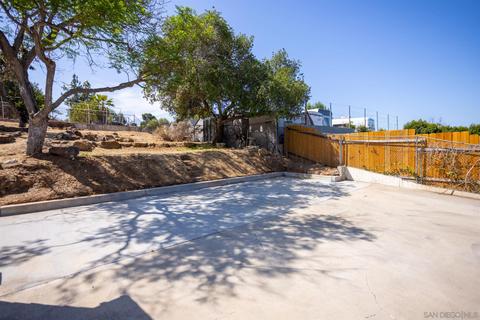 7887 Grape St, La Mesa, CA 91941 photo 23