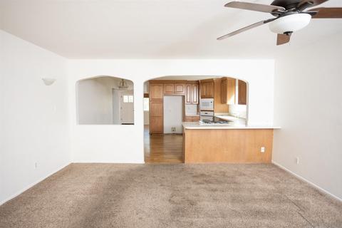 7887 Grape St, La Mesa, CA 91941 photo 8