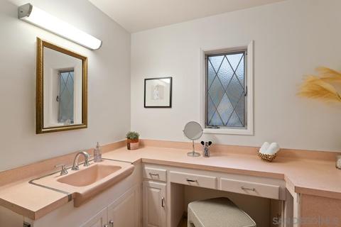 2670 Greentree, La Jolla, CA 92037 photo 25