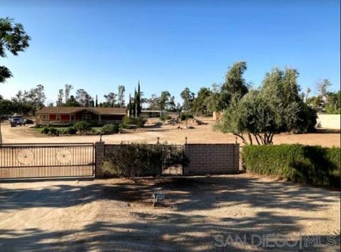 21390 Oleander Ave, Perris, CA 92570 photo 3