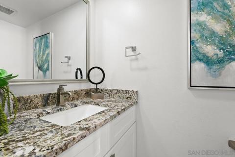 930 Hawthorne Ave, Carlsbad, CA 92011 photo 22
