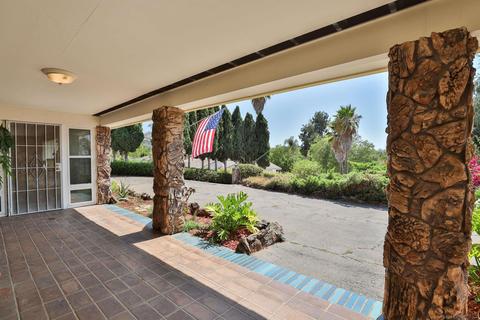 2276 Valley View Blvd, El Cajon, CA 92019 photo 9