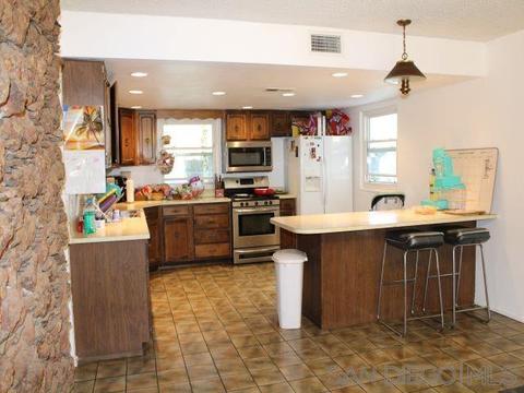2276 Valley View Blvd, El Cajon, CA 92019 photo 34
