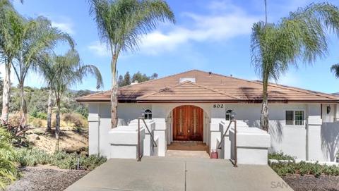 802 Norse Ln, Escondido, CA 92025 photo 2