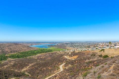 10170 Destiny Mountain Ct, Spring Valley, CA 91978 photo 3