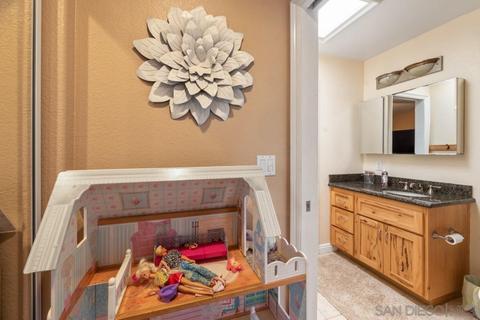 2221 Cosgrove Dr, Alpine, CA 91901 photo 42