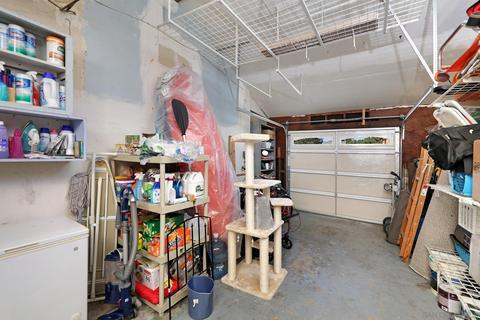 6231 W Manor Dr, La Mesa, CA 91942 photo 13