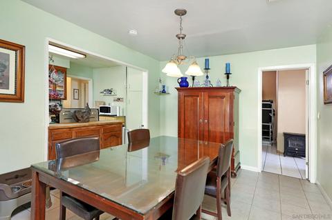 6231 W Manor Dr, La Mesa, CA 91942 photo 9
