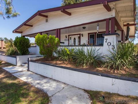 703 E 5th Ave, Escondido, CA 92025 photo 4