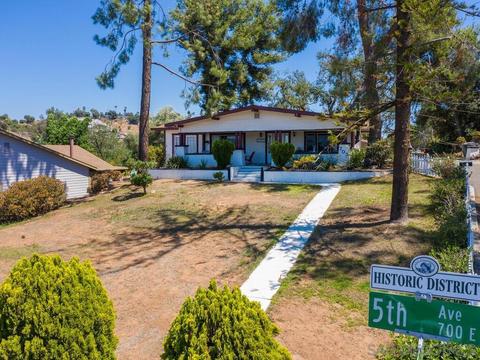 703 E 5th Ave, Escondido, CA 92025 photo 1