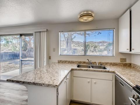 8422 Rumson Dr, Santee, CA 92071 photo 8