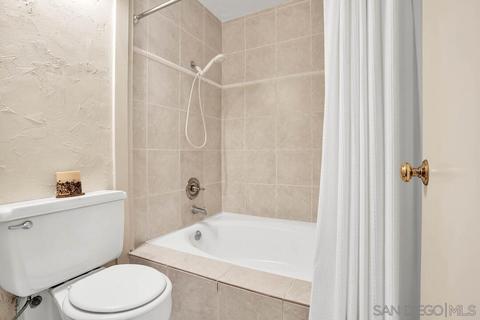 2356 Caringa Way #A, Carlsbad, CA 92009 photo 17