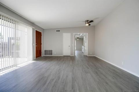 2832 Glen Canyon Cir, Spring Valley, CA 91977 photo 8