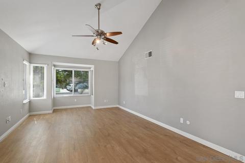 1098 Red Maple Dr, Chula Vista, CA 91910 photo 3