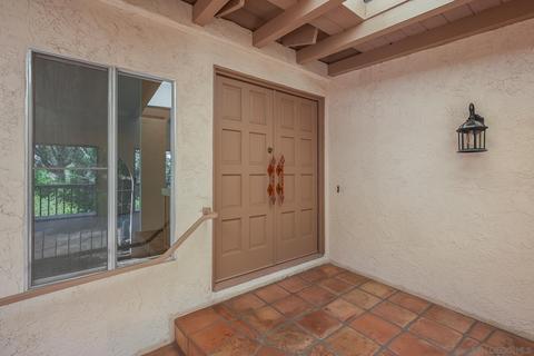 16456 Martincoit Rd, Poway, CA 92064 photo 9