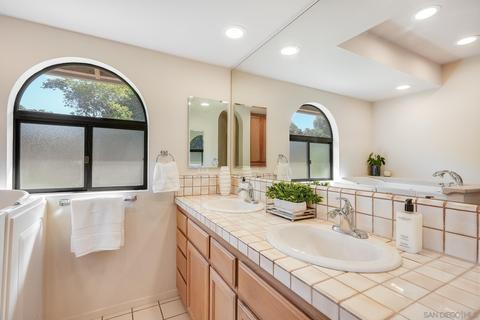 16456 Martincoit Rd, Poway, CA 92064 photo 31