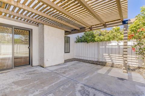 1752 Willowspring Dr N, Encinitas, CA 92024 photo 9