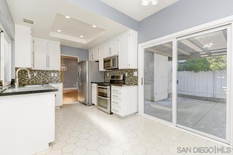 1752 Willowspring Dr N, Encinitas, CA 92024 photo 7